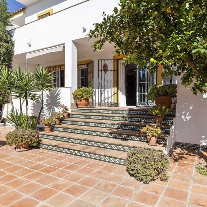 Casa/Chalet pareado En venta Urbanización Linda Vista Norte 66, San Pedro Pueblo